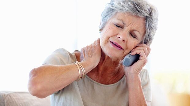 Darkness of eyes and dizziness are symptoms of hypertension